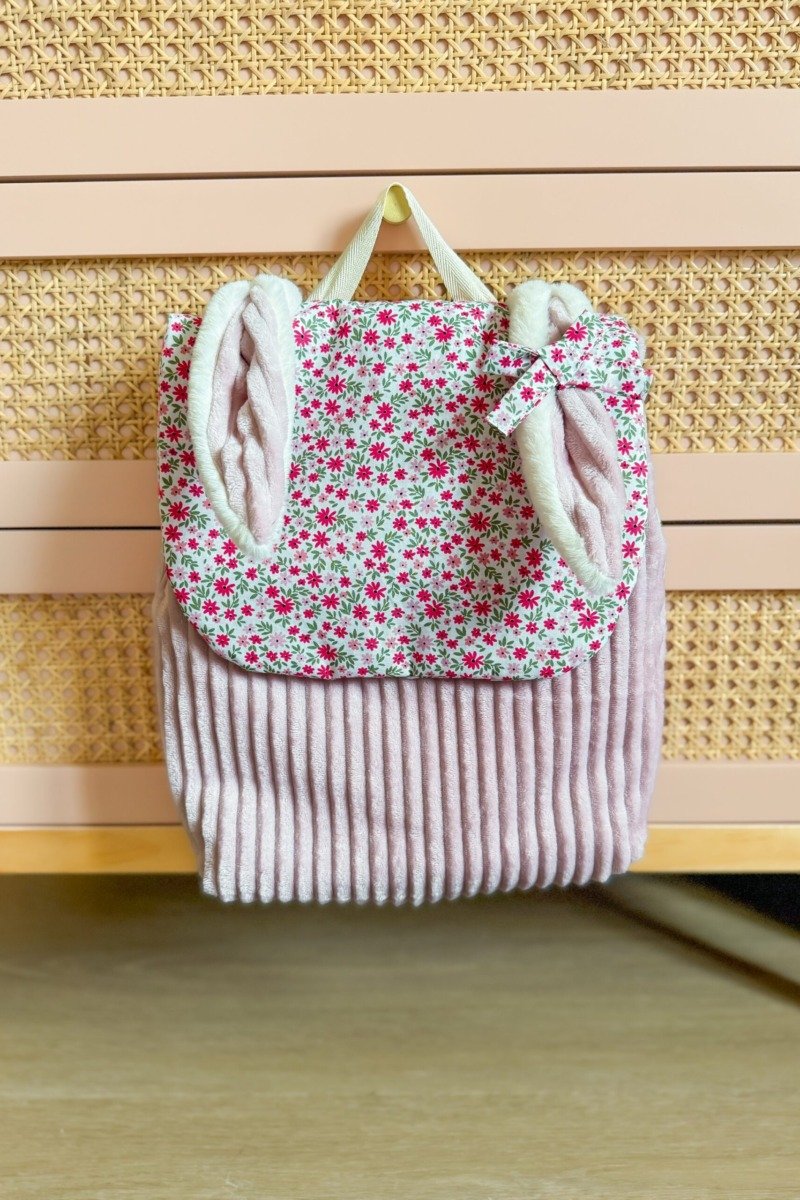 Sac à dos rabat fleur Ama