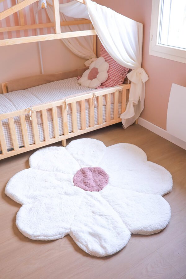 Tapis fleur blanche réversible