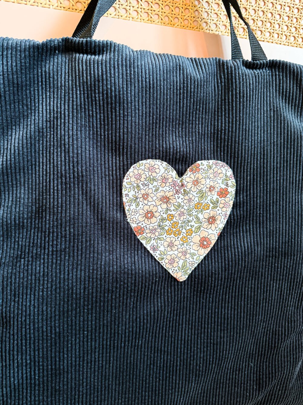 Sac cabas velours noirs/ fleuris Giulia – Image 2