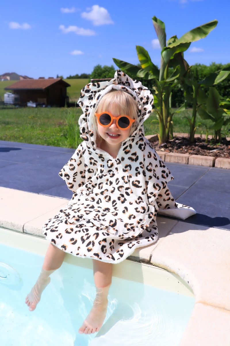 Poncho de bain léopard camel
