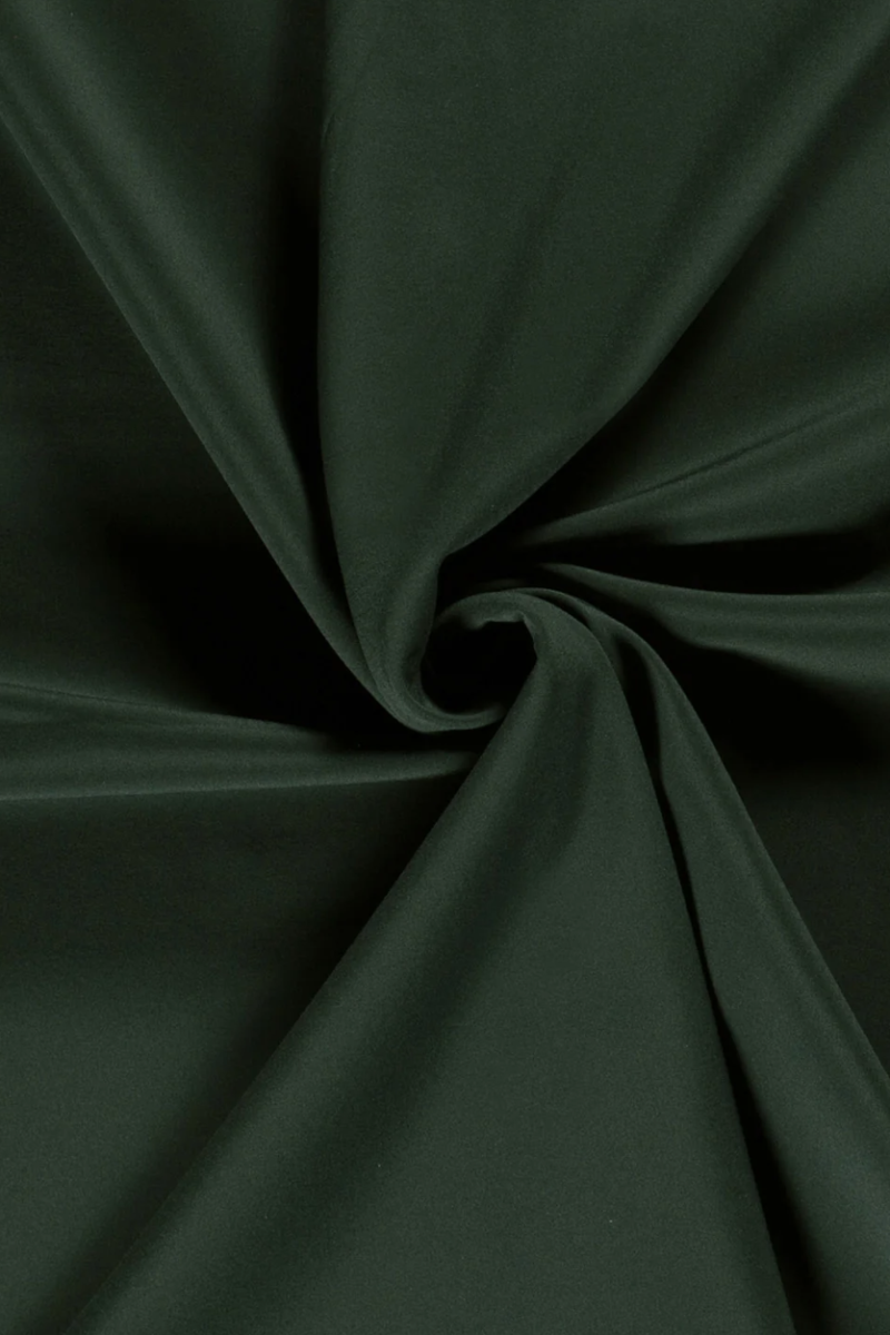 Tissu imperméable vert foncé