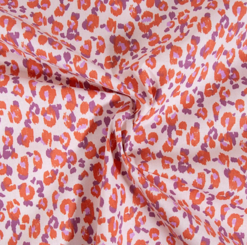 Tissu coton léopard rose