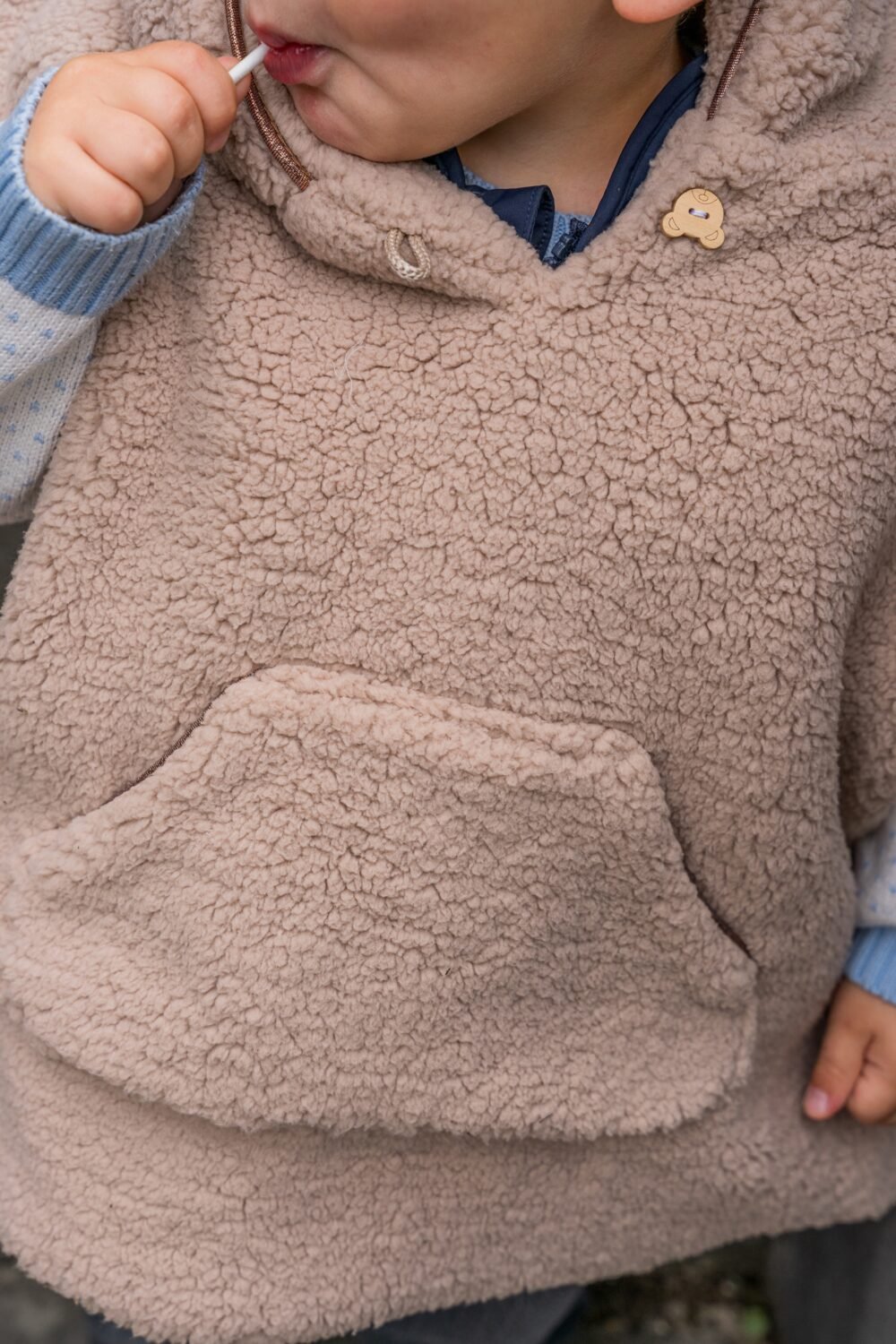 Poncho poche kangourou moumoute ourson – Image 2