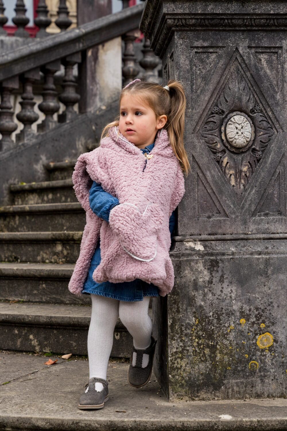 Poncho poche coeur moumoute rose – Image 3