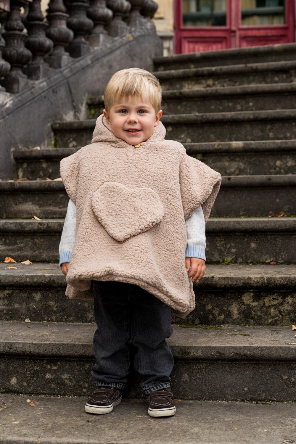 Poncho poche coeur moumoute ourson – Image 5