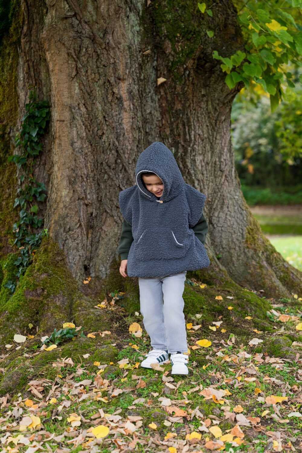 Poncho poche kangourou moumoute anthracite – Image 3