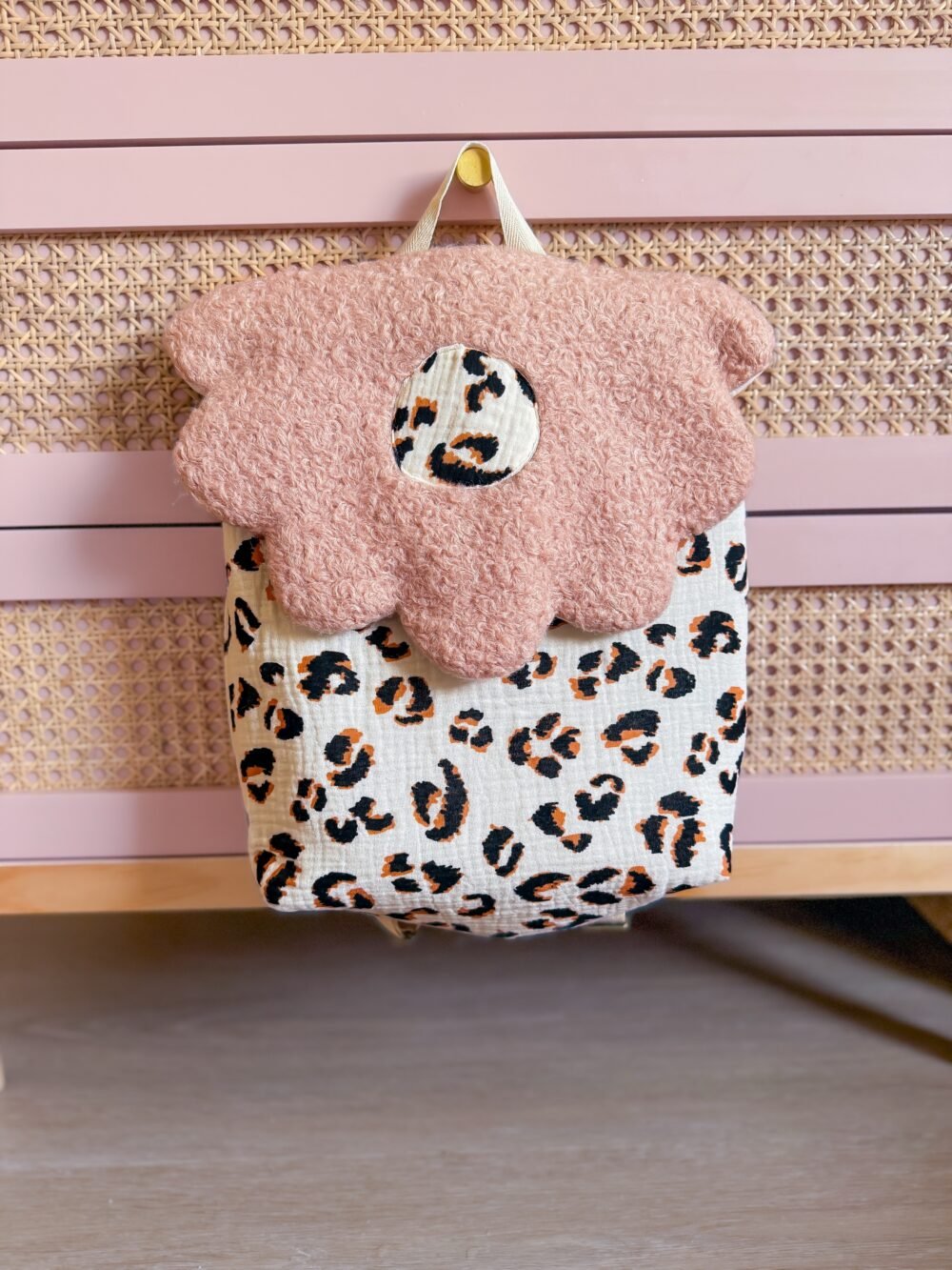 Sac à dos rabat fleur Lou