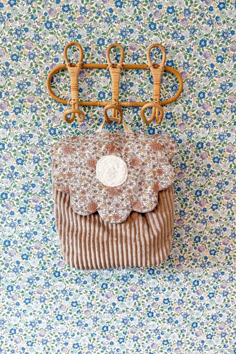 Sac à dos rabat fleur Romy