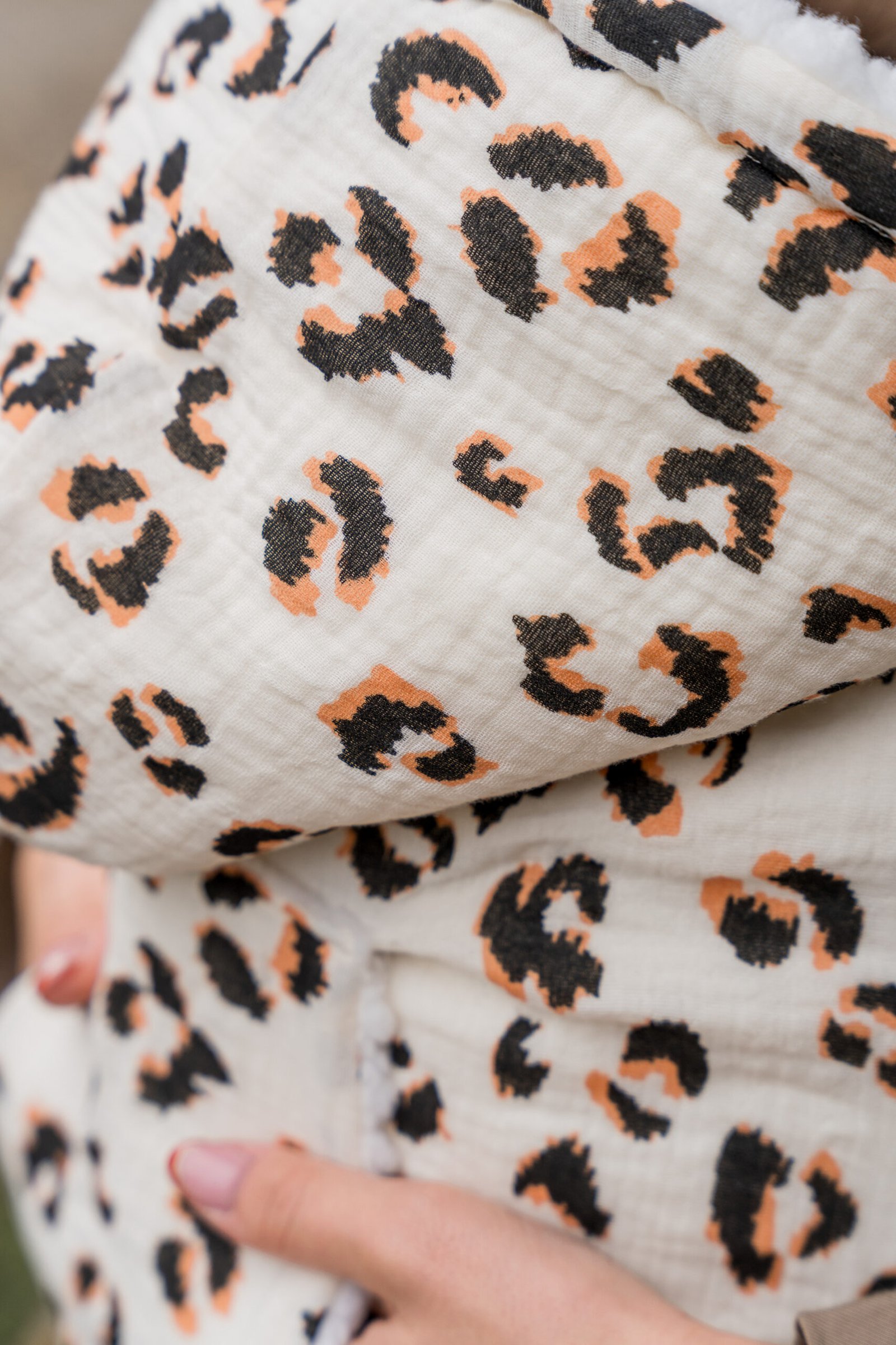 Couverture de portage leopard – Image 2