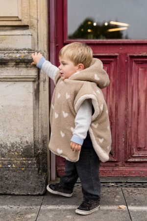Poncho moumoute coeur taupe
