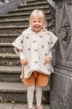 Poncho moumoute coeur taupe