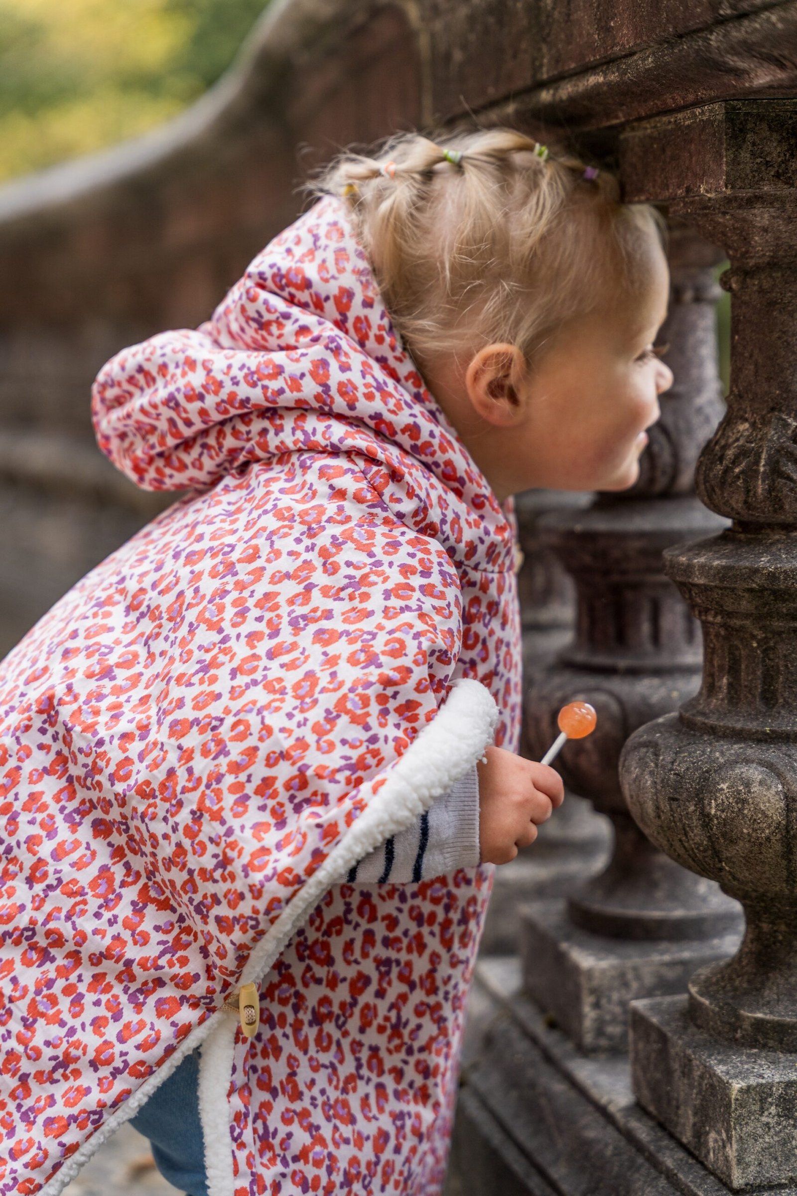 Poncho léopard rose – Image 3