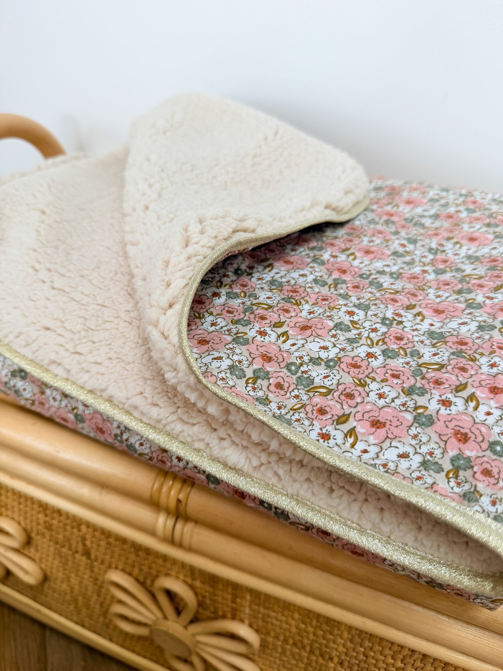 Couverture Alma – Image 3