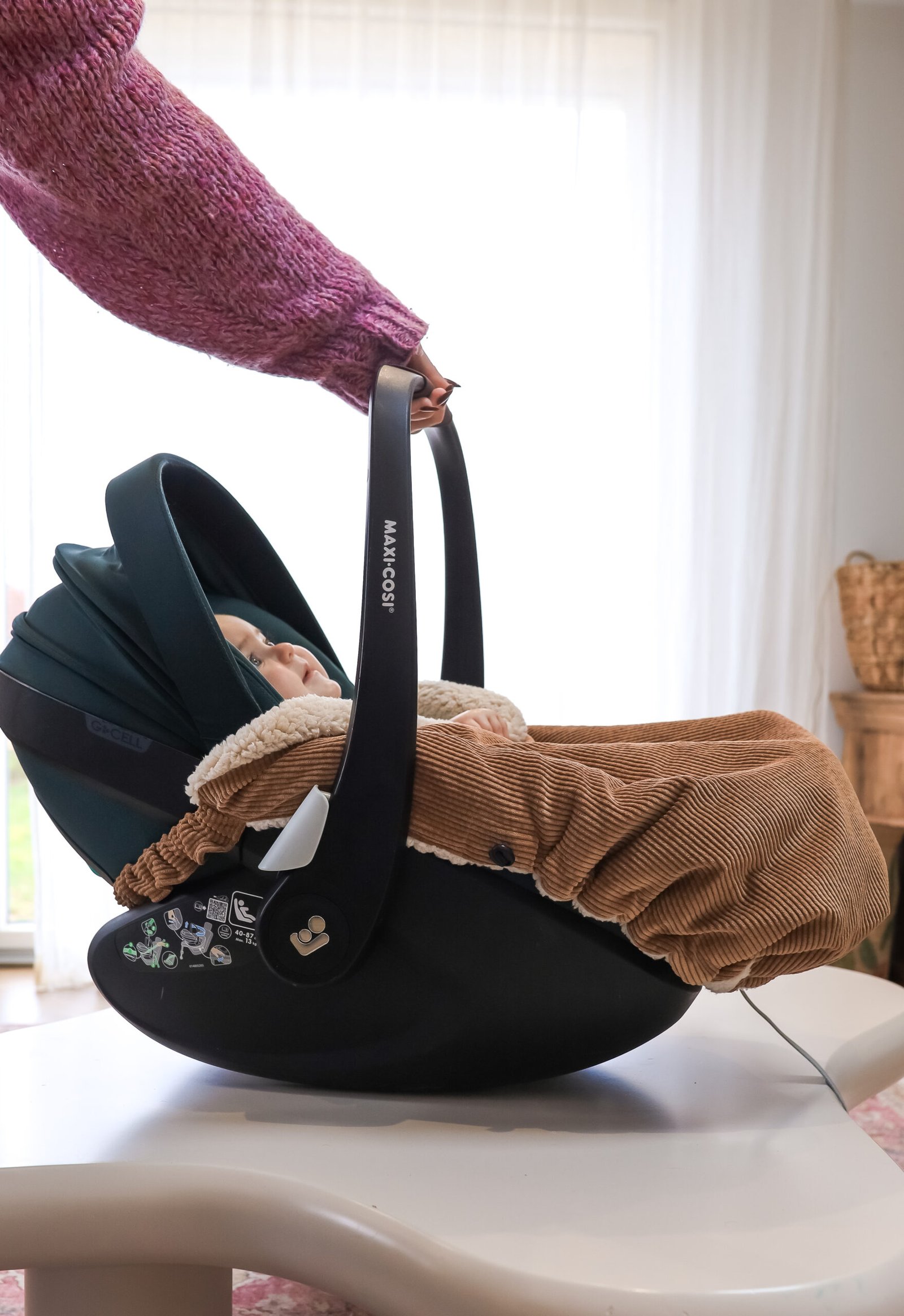 Couverture de cosy velours camel