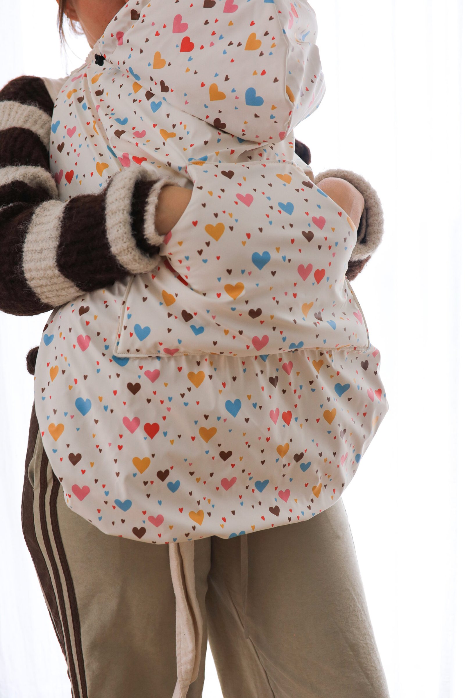 Couverture de portage imperméable coeur – Image 2