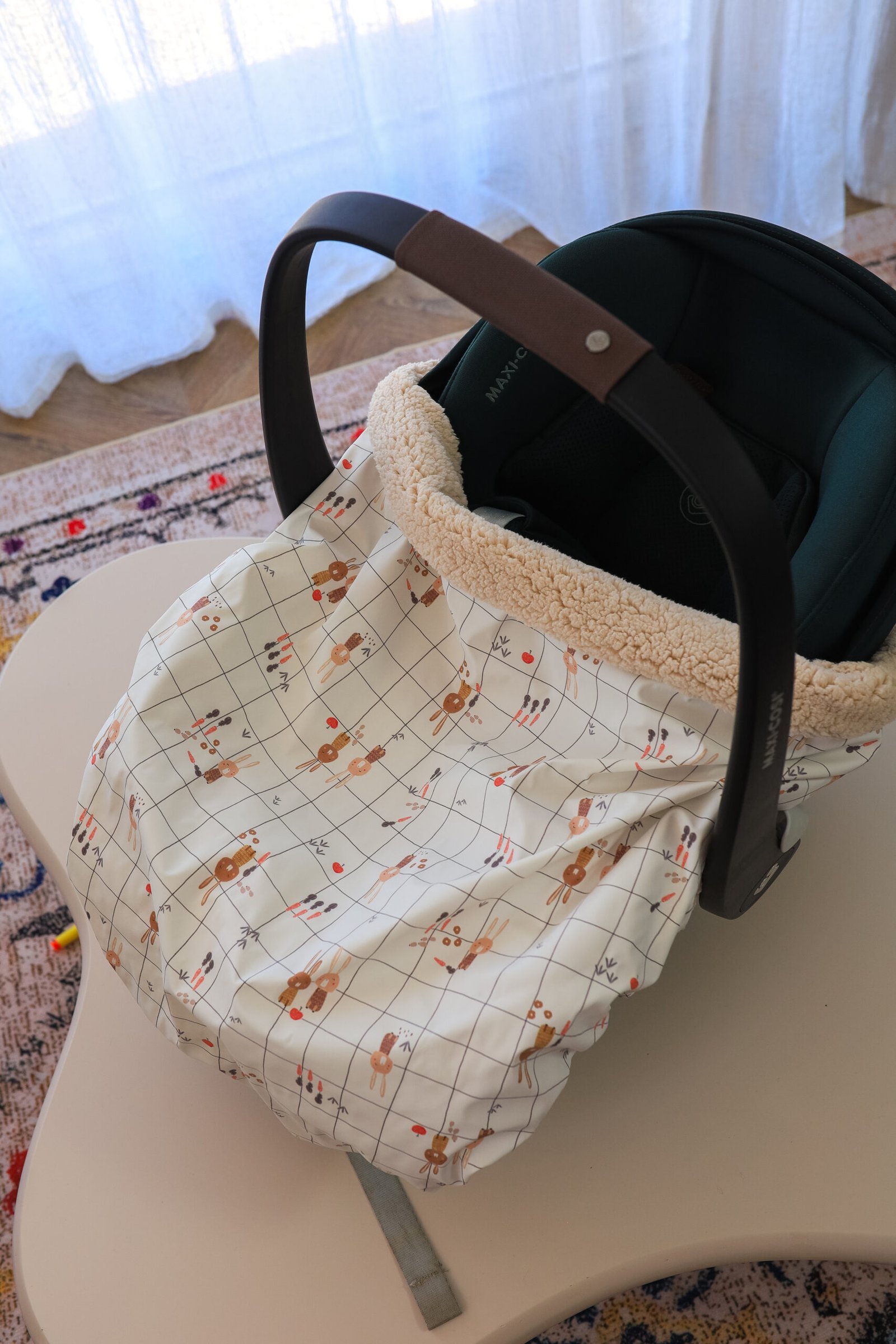 Couverture de cosy imperméable lapin – Image 2