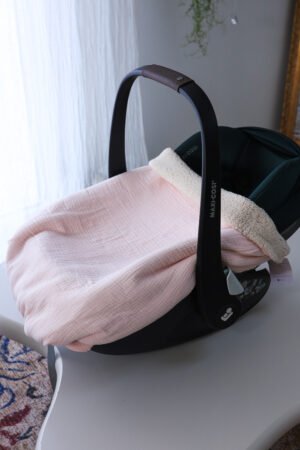 Couverture de cosy rose pâle