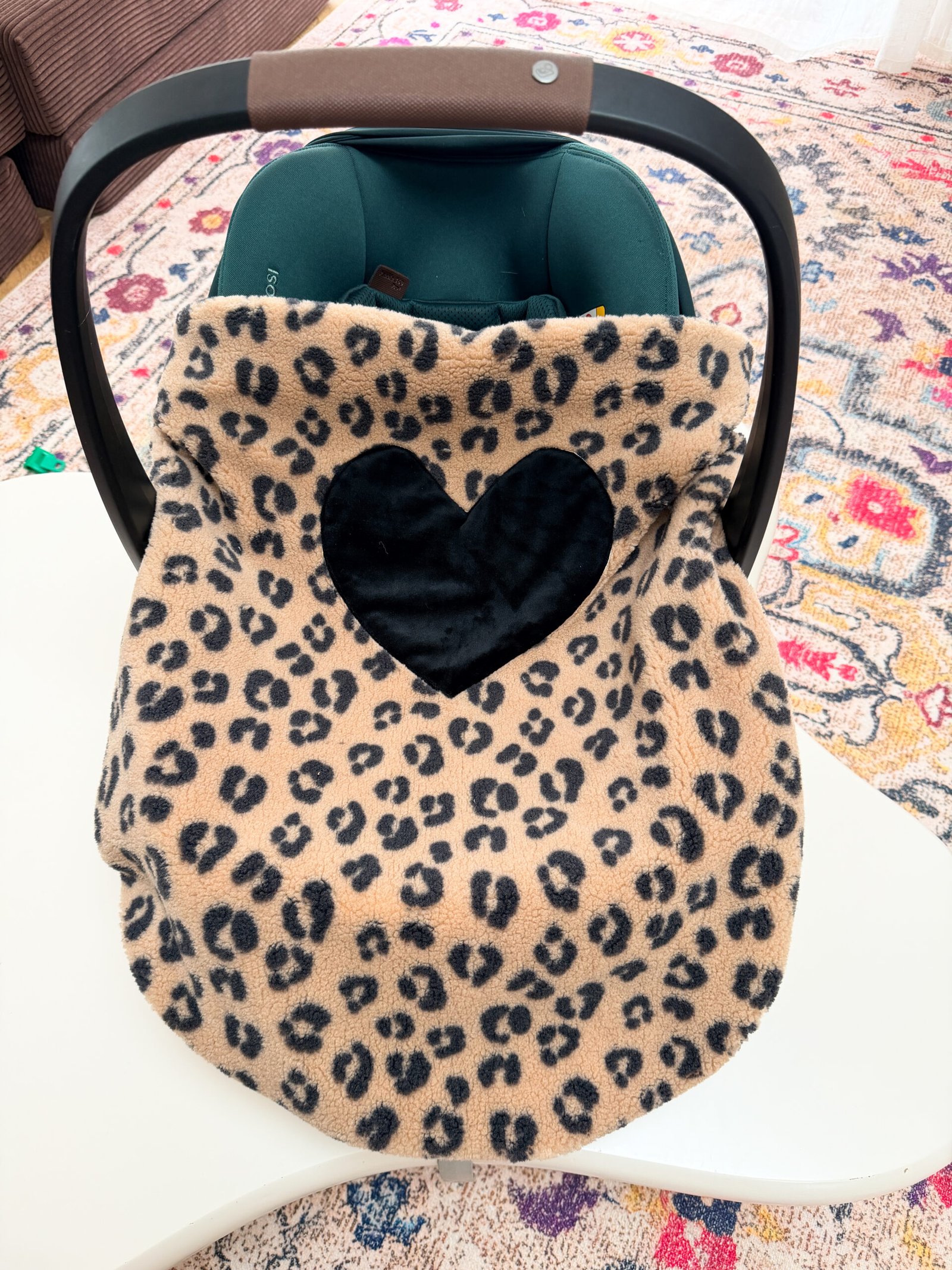 EN STOCK- Couverture de cosy moumoute léopard coeur