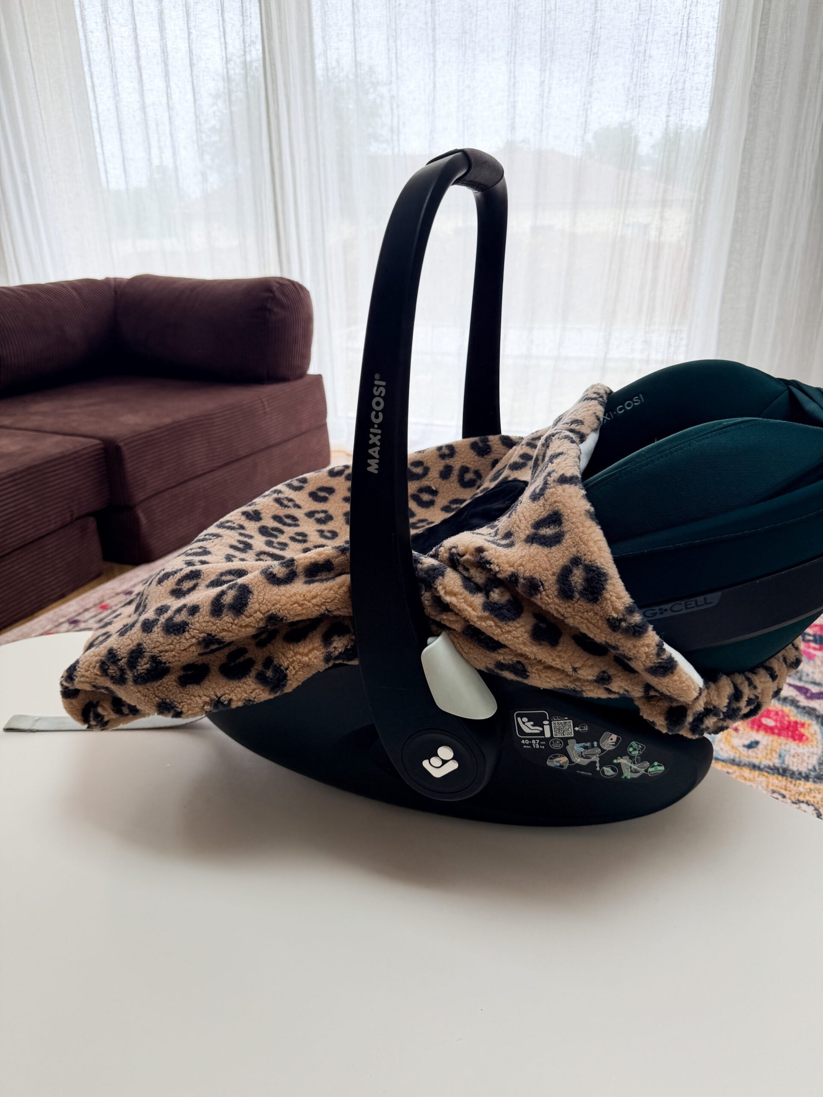 EN STOCK- Couverture de cosy moumoute léopard coeur – Image 3