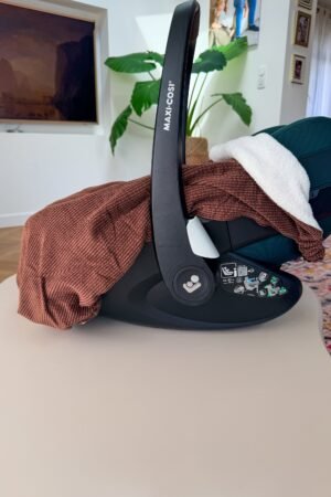 Couverture de cosy velours marron