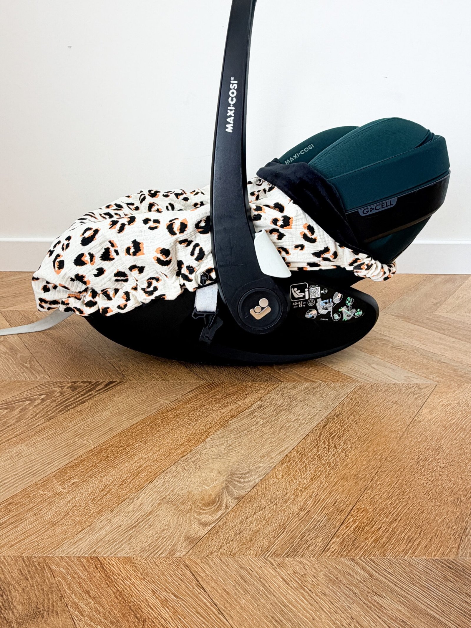 Couverture de cosy léopard Camel – Image 2