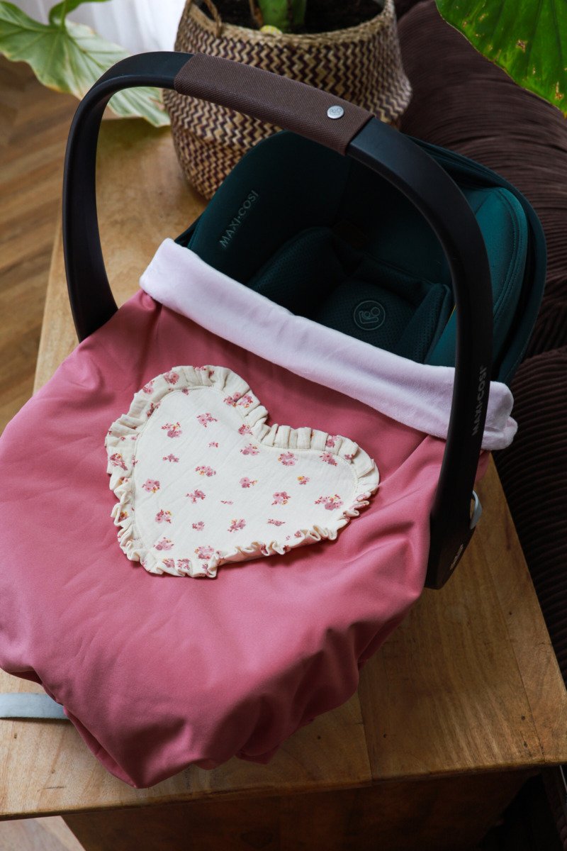 Couverture 3 en 1 imper rose coeur Paola