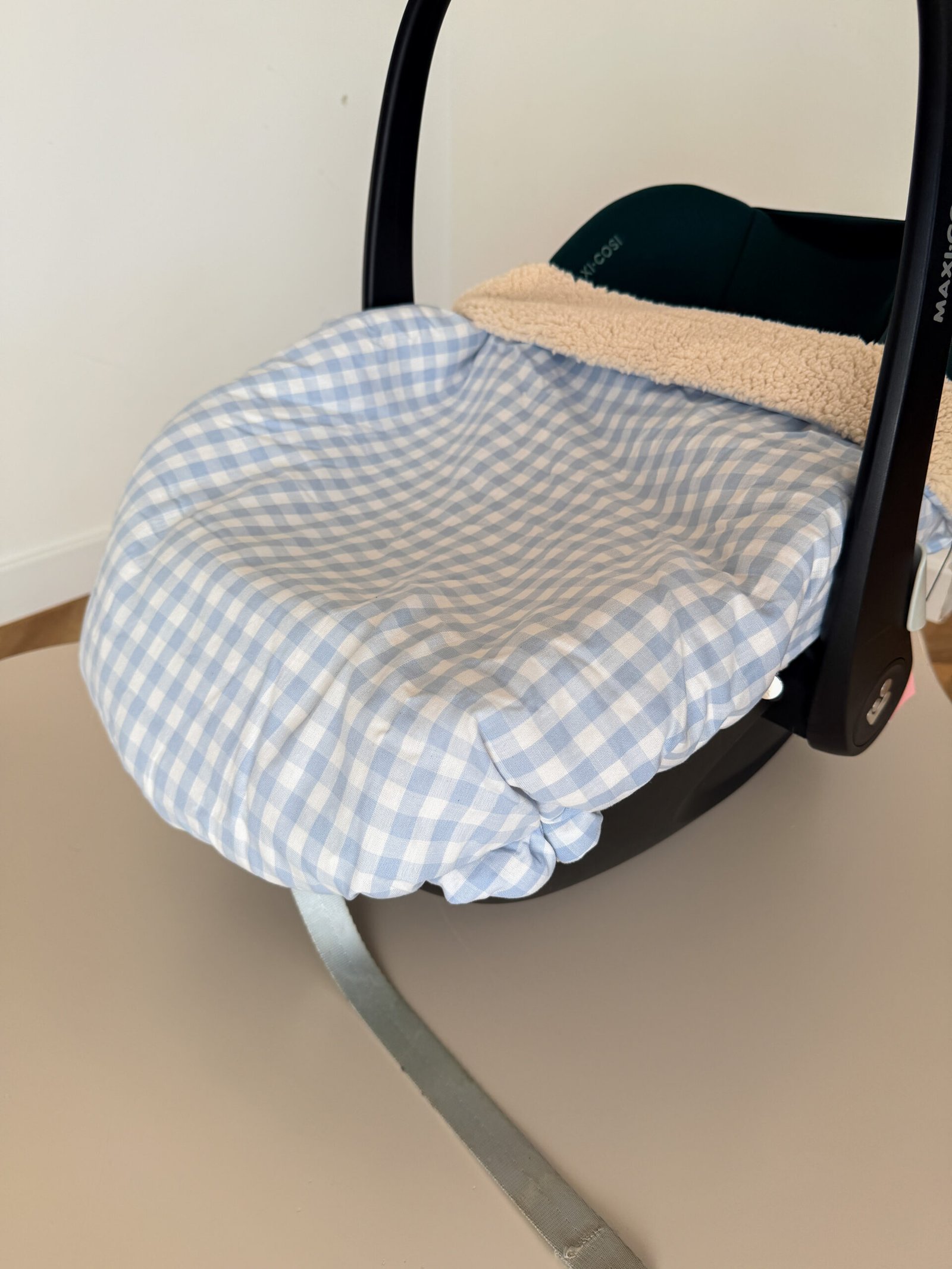 EN STOCK- Couverture de cosy vichy bleu bébé – Image 2