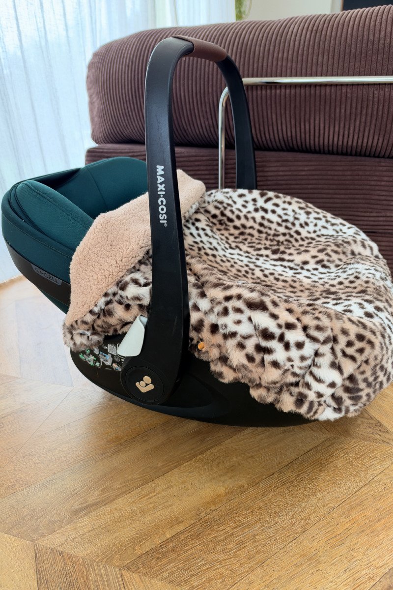 DISPONIBLE - Couverture 3 en 1 rabbit guépard